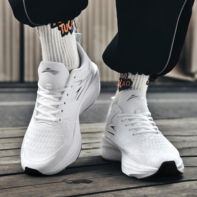 Men Running Shoes Outdoor Breathable Laced Lightweight Sports Shoes Men Comfortable Wear-resistant Anti-slip Casual Men Shoes