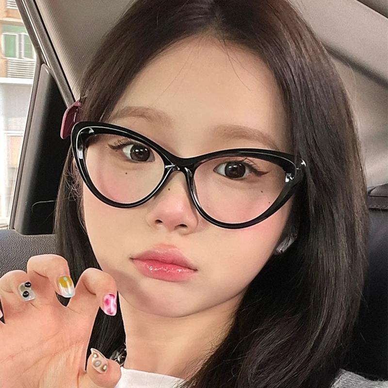 Women Trendy New Cat Eye Glasses Anti Blue Light Retro Large Frame Triangle Spectacle Frame Anti Radiation Eyeglass For Woman