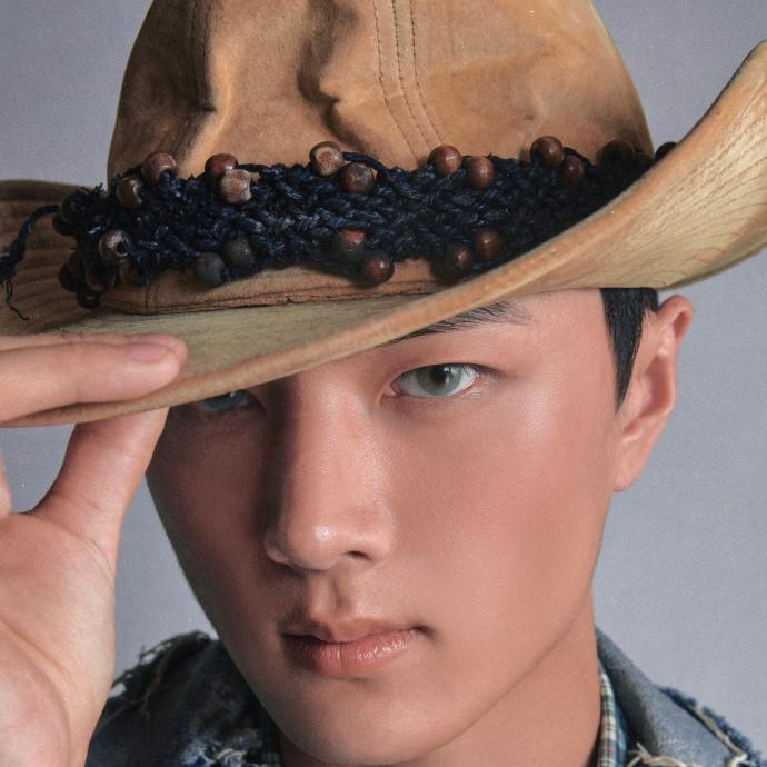 ENHYPEN [THE SIN : VANISH] 7th Mini Album FUGITIVES