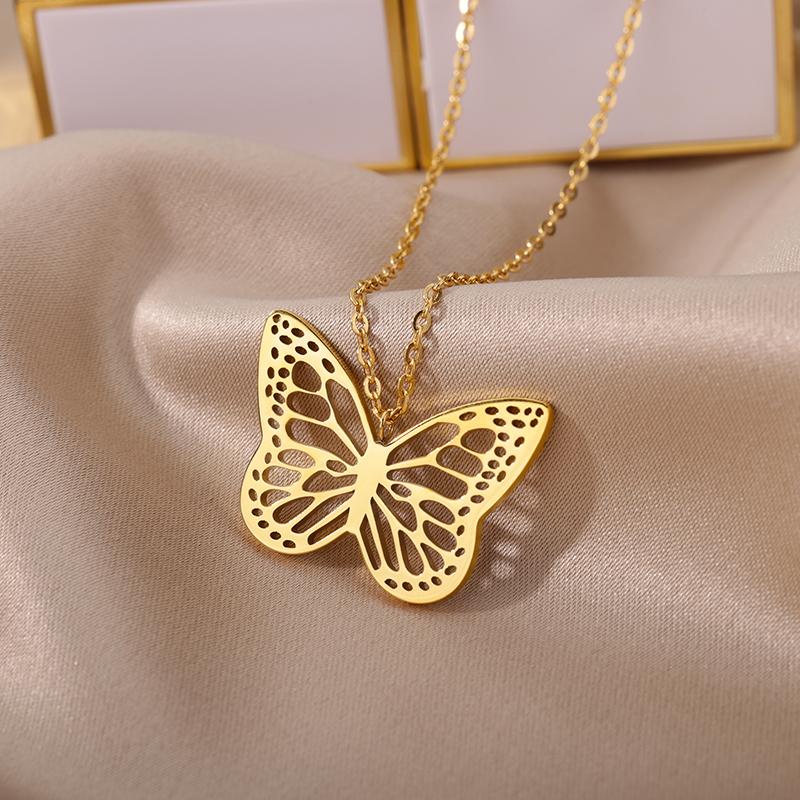 Stainless Steel Butterfly Pendants Necklaces for Women Goth Fashion Gold Color Choker Necklace Aesthetic Wedding Jewelry Gift