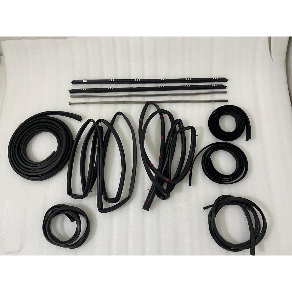Suzuki Samurai SJ410 SJ413 Door Window Trim Molding Seal Garnish Whisker |Fit