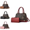 Stylish Large Capacity Mom Handbag With Chic Chain Elements And Soft Pu Material