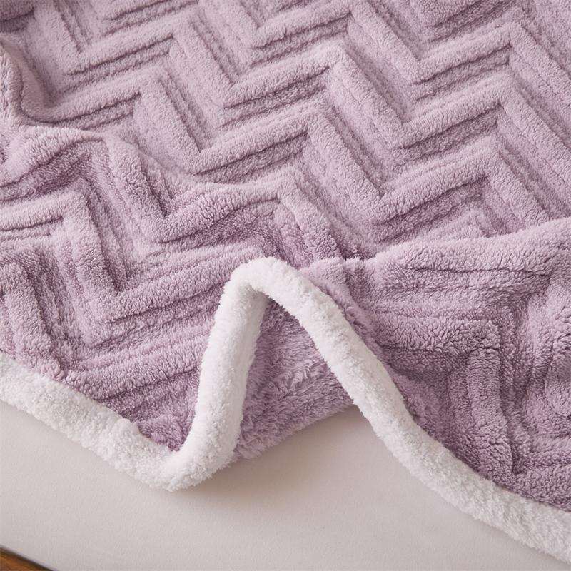 Striped Double-sided Taffeta Velvet Blanket Spring Autumn Warm Soft Plush Blanket for Sofa Bed Comfy Office Naps Throw Blankets