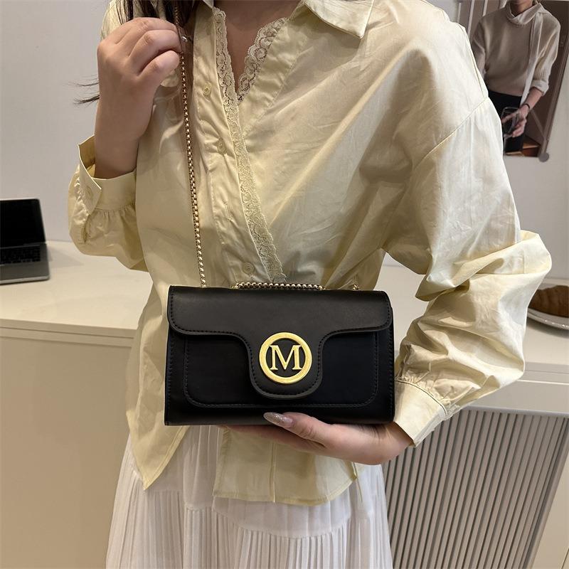 Spring new beautiful high-end chain bag high-value temperament chain shoulder messenger bag women's bag