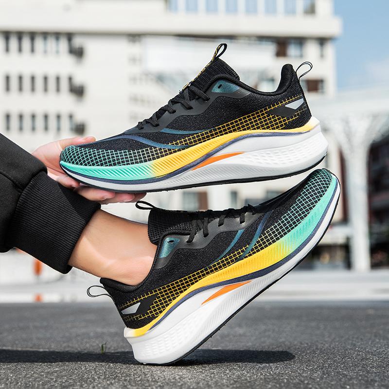 New super light non-slip sports shoes male youth sports students breathable mesh surface shock absorbing running shoes