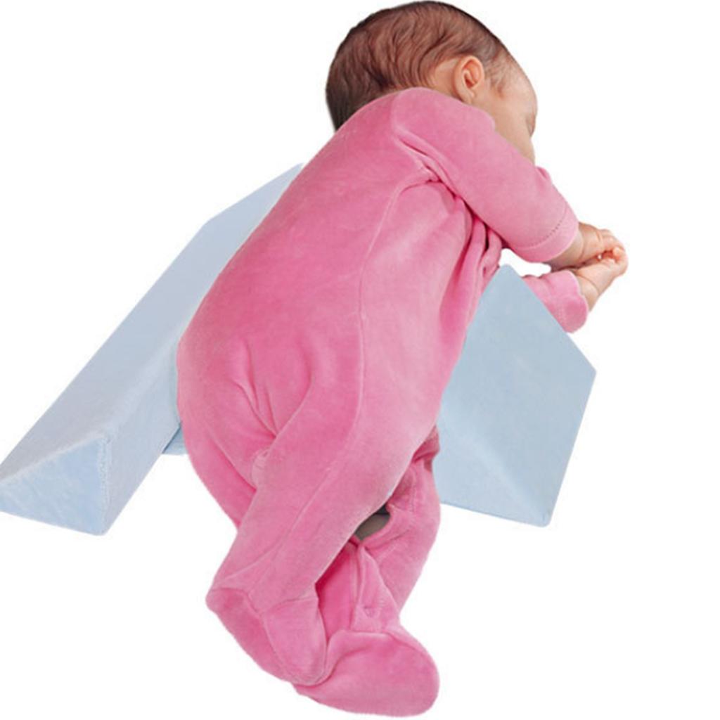 Klínek pro novorozence nastavitelný, klínový polštář proti vychýlení pasu, odnímatelný polohovač spánku proti přetáčení