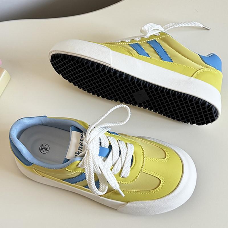 Fashion 2025 Hong Kong Style Vintage Flats hoes Ladies Agan Shoes Thick Platform Shoes Breathable Shoes Leisure Minority Agan shoes