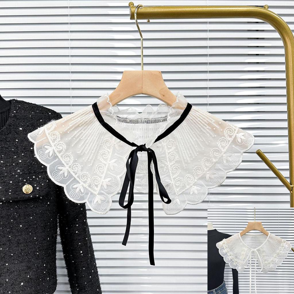 Autumn/Winter Detachable Wool Embroidered Lace Ruffle Collar Dickey
