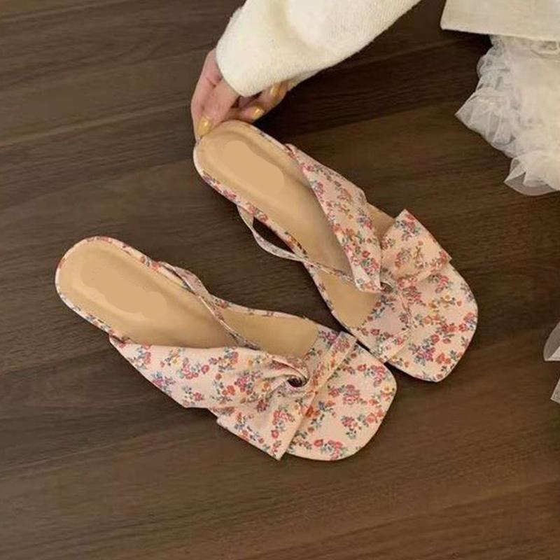 

Fashion Flats Women Slippers Designer Fashion Shoes Walking Cozy Shoes Dress Woman Sandals 2025 Summer New Brand Beach Zapatillas Female 35