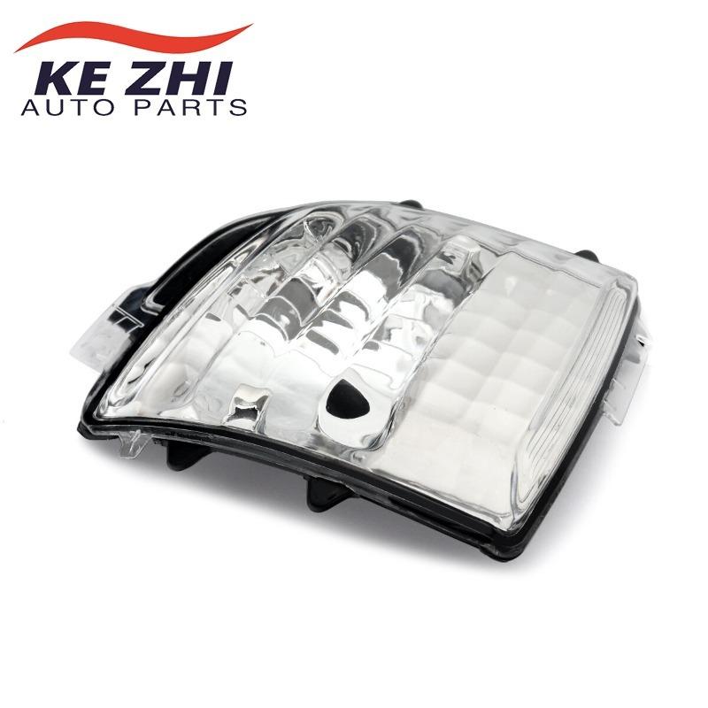 Obudowa kierunkowskazów w lusterku wstecznym (bez żarówki) Dla Volvo XC70 XC90 V70 2007-2016 OEM 31111813 31111814