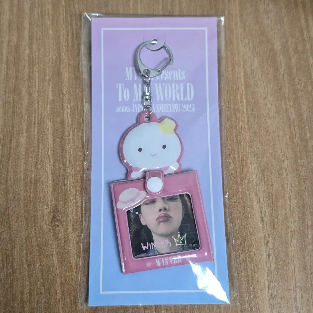 

Aespa Winter Япония Фан-встреча Фотостенд