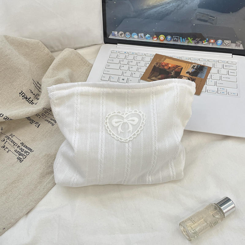 Beautiful INS Simplicity Cosmetic Bag Sweet Embroidery Bow Striped Makeup Case Portable Travel Earphone Cable Storage Bags