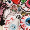 Patch in Tessuto e per Scarpe Ricamato Personalizzato con Design Bulbo Oculare – Emblema per Abbigliamento Personalizzato e Accessorio Etichetta