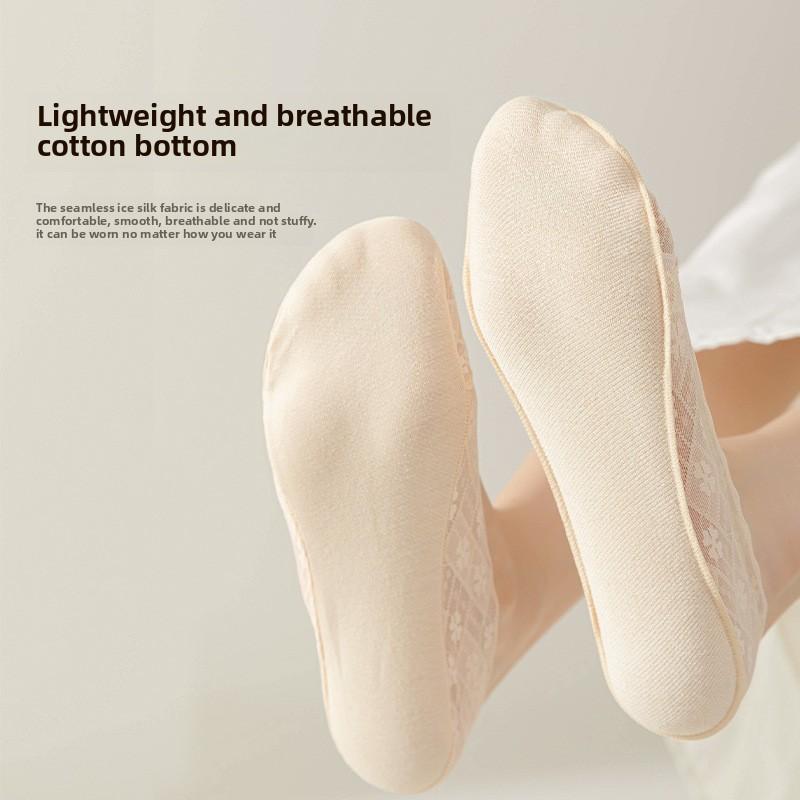 5 Pairs of Women's Spring Summer Thin Non Slip Shallow Mouth Invisible Lace Pure Cotton Sole Wicking Socks