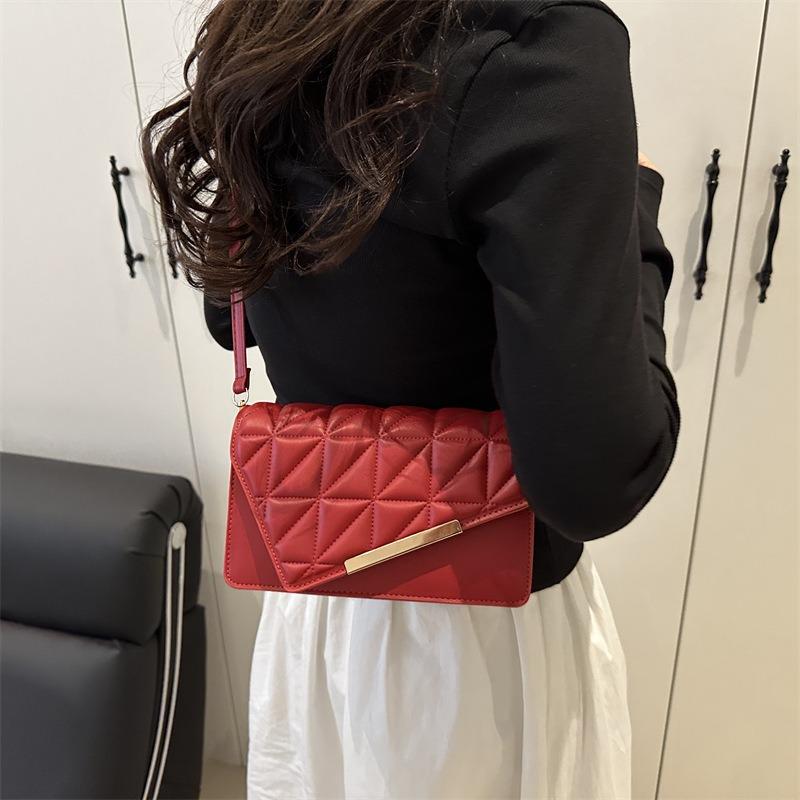 Premium Solid Color Small Square Bag Summer Popular Versatile Commuting Beautiful Shoulder Messenger Bag Women's Bag