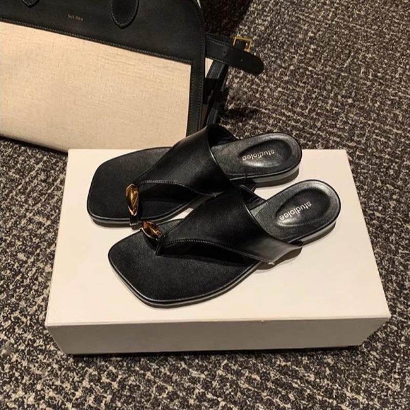 Fashionable Square-toed Versatile Flat Flip-flops for Women New Style Shoes