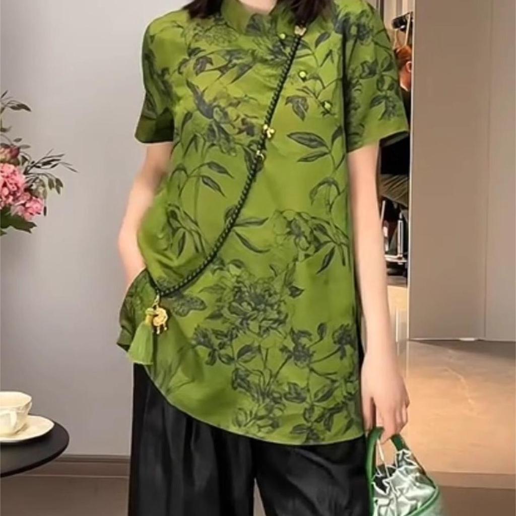 2025 summer models, summer beautiful outer with short sleeves, large size temperament, green printed T-shirt, top women