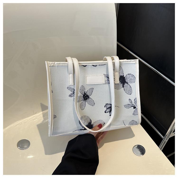 Stylish Simple Flower Pattern Square Bag Women's Casual Texture Shoulder Bag