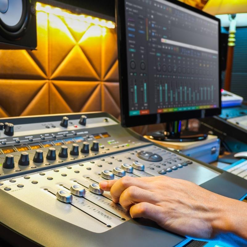 192khz Sound Converter Digital to Analog and Sound Control Digital Analog 3.5mm Converter for Console