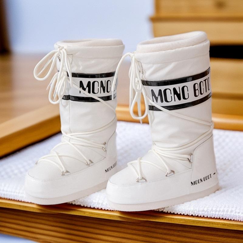 MOON dezelfde Europese en Amerikaanse sneeuwlaarzen dames 2025 winter nieuwe moonboots lange schacht antislip waterdicht binnenin hoogteverhogende katoenen laarzen