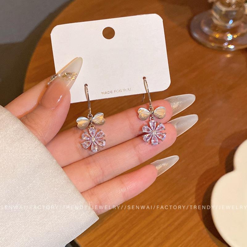 Korean exquisite zircon fringed earrings women s light luxury temperament stud earrings niche design fashion earrings