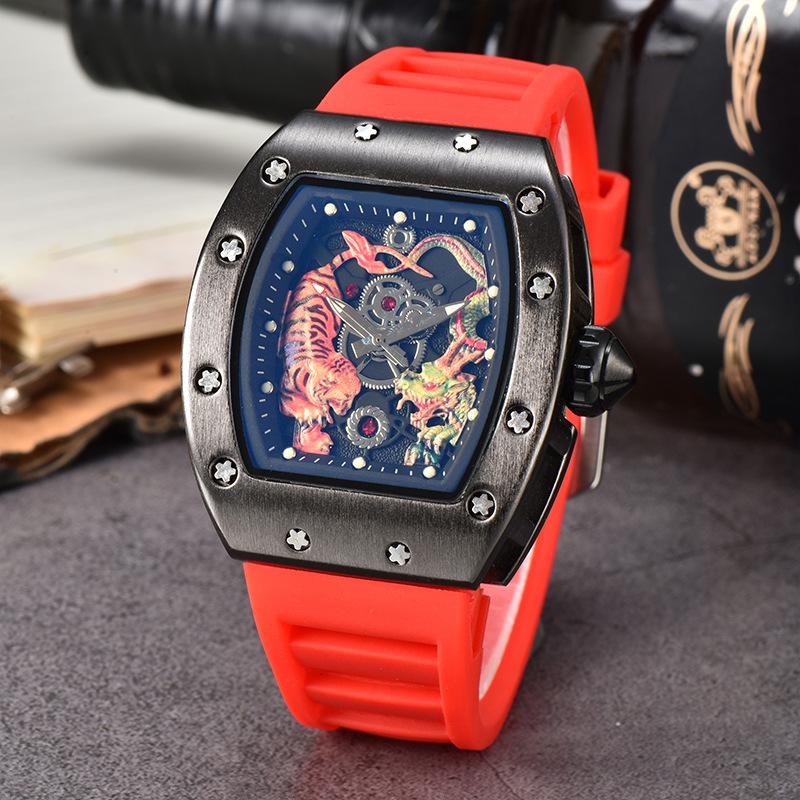 New Dragon Tiger Pattern Lassa Quartz Watch Men's Three-Pin Fashion Trend Calendar Watch