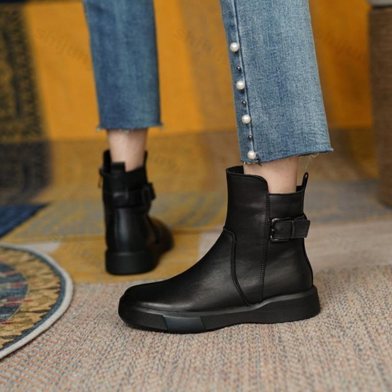 Botas Femininas Curtas de Outono Moda Outdoor 2026 Novas Botas Chelsea Retrô Casuais Botas de Cano Curto Plataforma Feminina Sapatos de Cano Alto