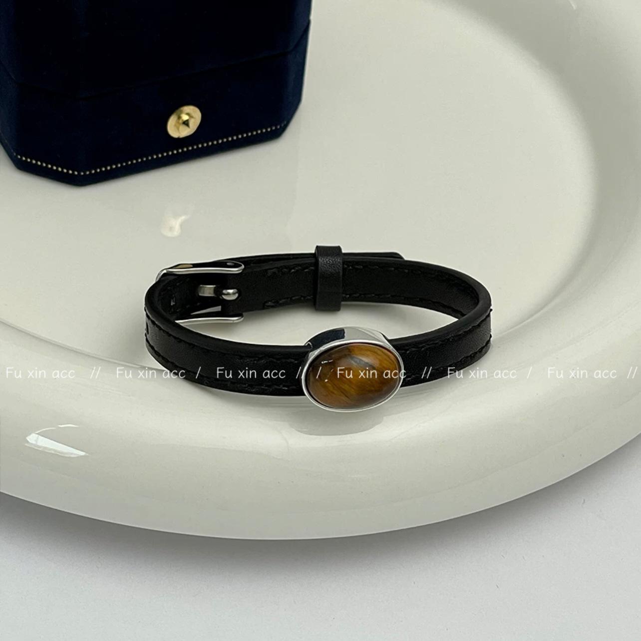 

Комплект из черного пояса и браслета с тигровым глазом - аксессуары в стиле ретро для пар и друзей