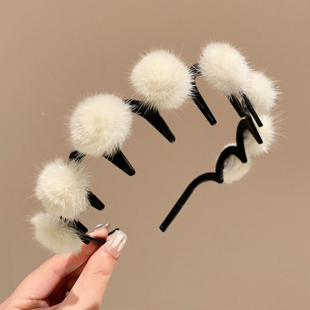 

Non-Slip Wave Hairball Headband Fluffy Face Wash Hairband Sweet Plastic Hair Band Travel чорний
