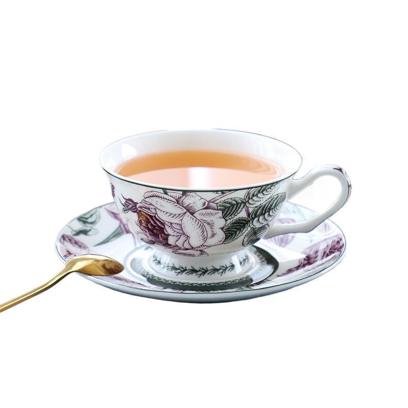 Кофейная чашка и блюдце из костяного фарфора с ложкой, чашка для чая с цветочным узором, керамическая чайная чашка, изысканные чайные сервизы для дома и офиса 240ml