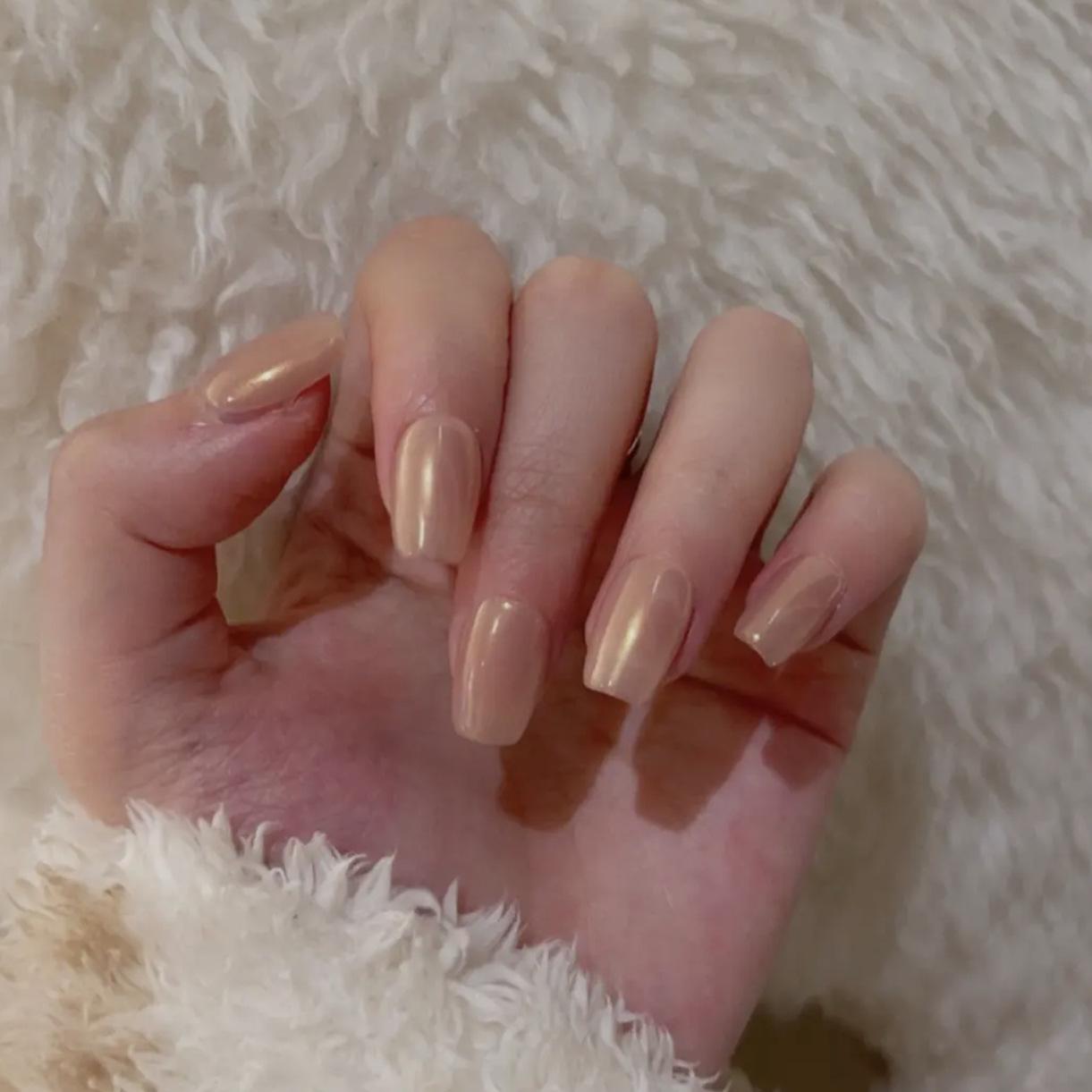

Aurora Yellow Whitening Press-On Manicure: Removable Fake Nail Tips
