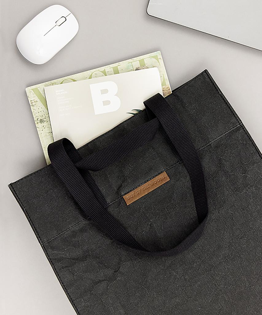 Out Of The Woods City Tote (Ebony Black)