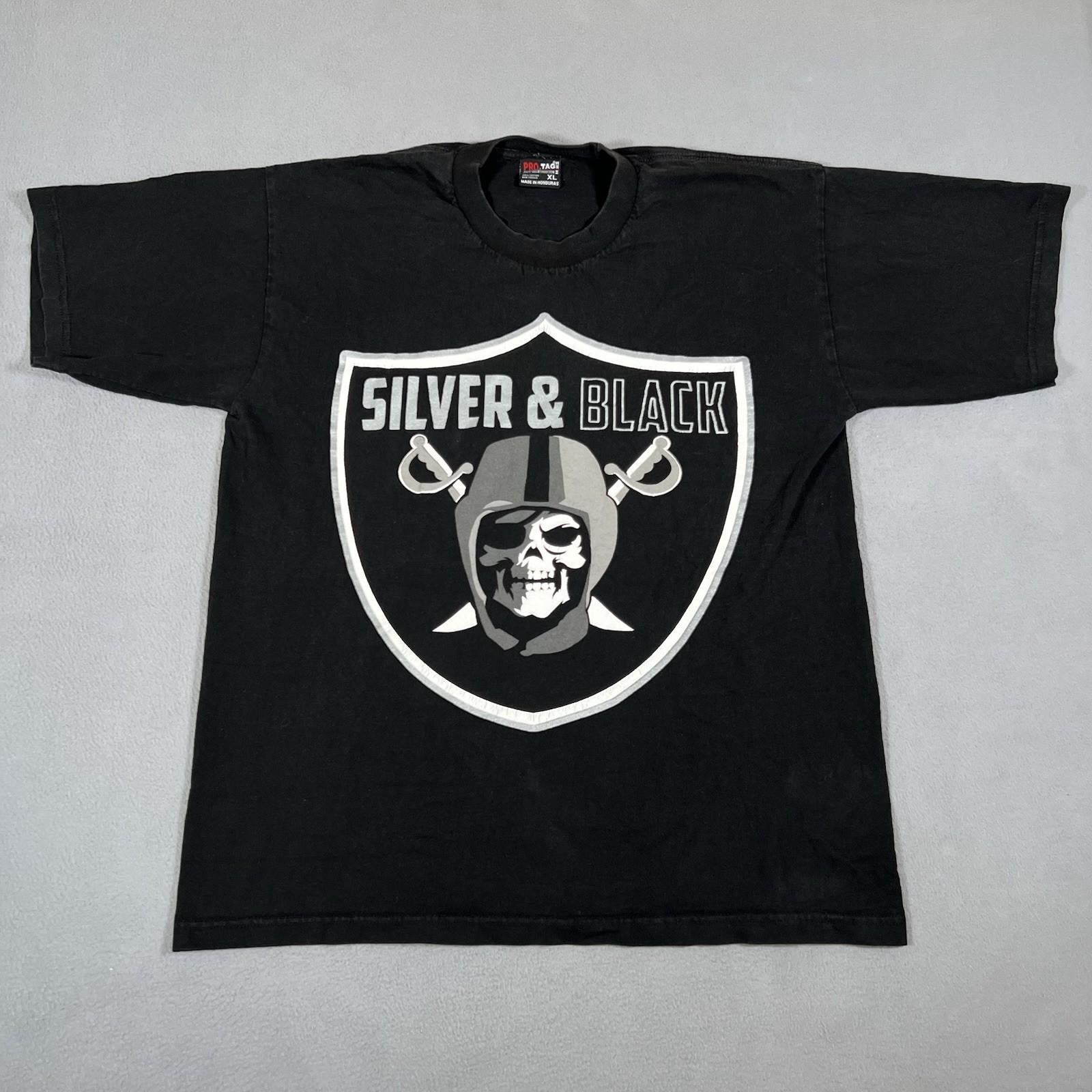 Vintage Oakland Raiders Skull T Shirt Mens XL Silver and Black Pirate Pro Tag Unisex T-Shirt L