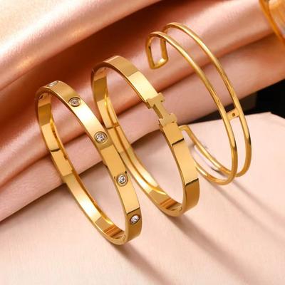 Minimalistyczna bransoletka ze stali nierdzewnej 18K złota z diamentami: Modna, Wszechstronna, Niszowa Biżuteria H-Design.
