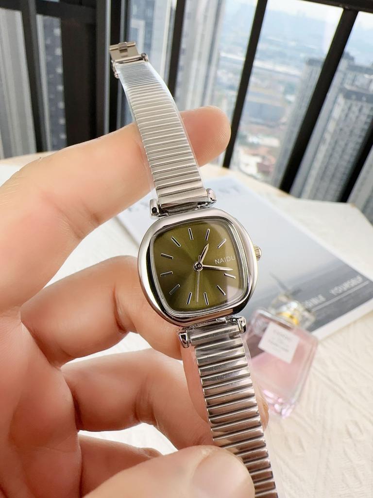 Top Marke Neueste Luxus Damen Uhr Mode Stahlband Damen Quadratisches Zifferblatt Quarz Armbanduhr Bambus Armband Femme Schöne Geschenke