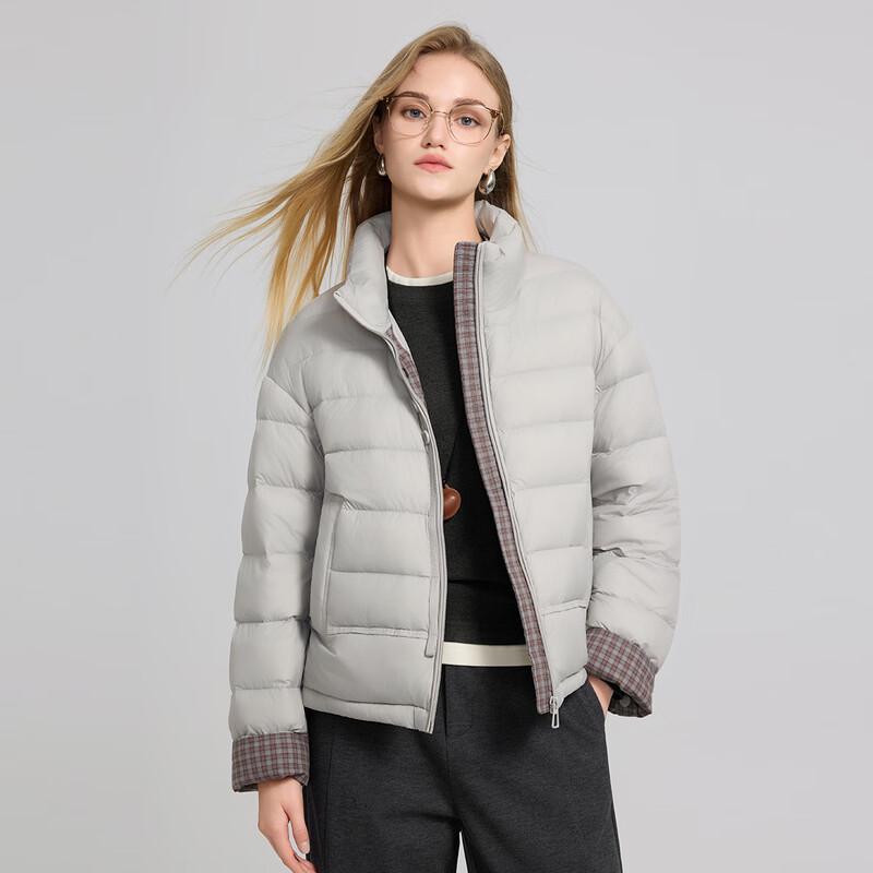 

Женский короткий пуховик Tatu M