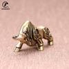 Copper Wall Street Bullfight Statue Office Desktop Lucky Feng Shui Ornament Home Decoration Crafts Vintage Brass Bull Figurines