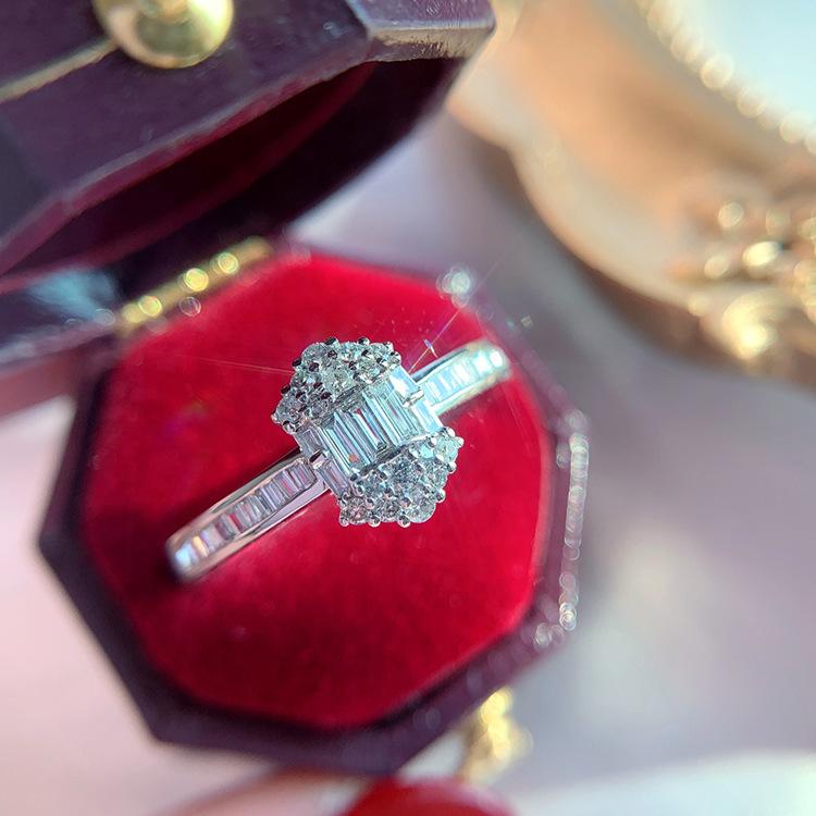 

Новое квадратное бриллиантовое кольцо с трапециевидным бриллиантом, женское парное кольцо, супер-вспышка, простая мода, индивидуальность, супер-фея No. 10