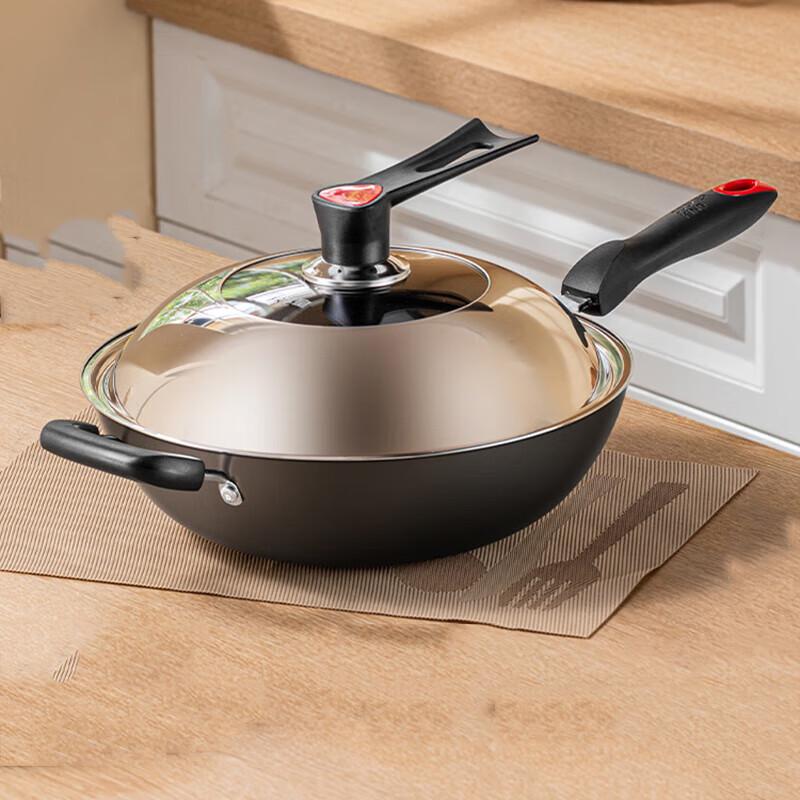 

Chui Da Huang 32cm Cast Iron Stir-Fry Wok