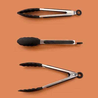 1PCS Black Silicone Kitchen Clips Food Tongs Cookware Gadgets Stainless Steel Handle Anti-Scalding Hungable Portable Storage Cook Utensils Tool