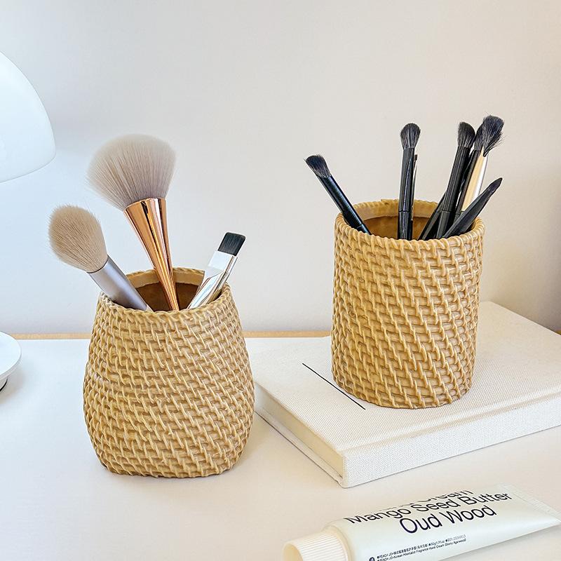 Simple Flower Arrangement Multifunctional Makeup Brush Storage Basket