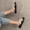 Thick-bottomed one-word slippers for women's summer wear 2025 new high-end fashion super fire beach women's beautiful cool slippers