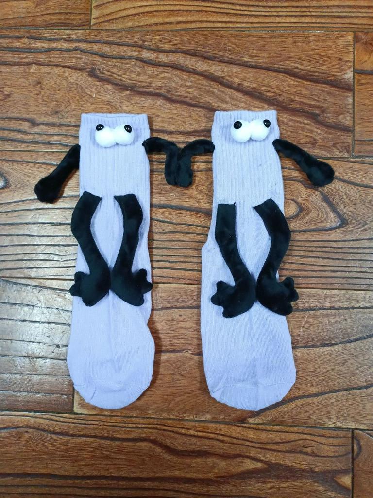Cute funny lady tube socks magnet magnet fashion couple hand socks