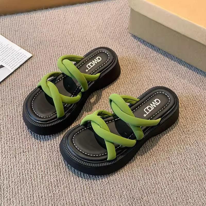 Korean Version with Skirt Slippers Women's Summer 2025 New Beautiful Cool Slippers Thick Bottom Heightening Explosion One-word High Heel