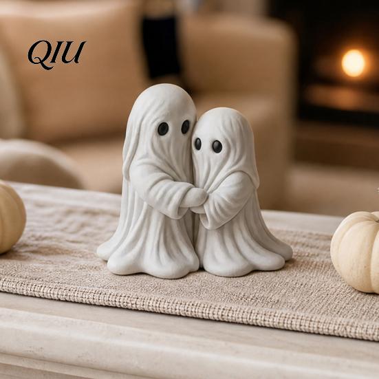 Warm Home Decoration Halloween Hugging Ghost Statue, Resin Table Ornament, Cute Healing Statue Figurine Desktop Decoration, Sculpture Art