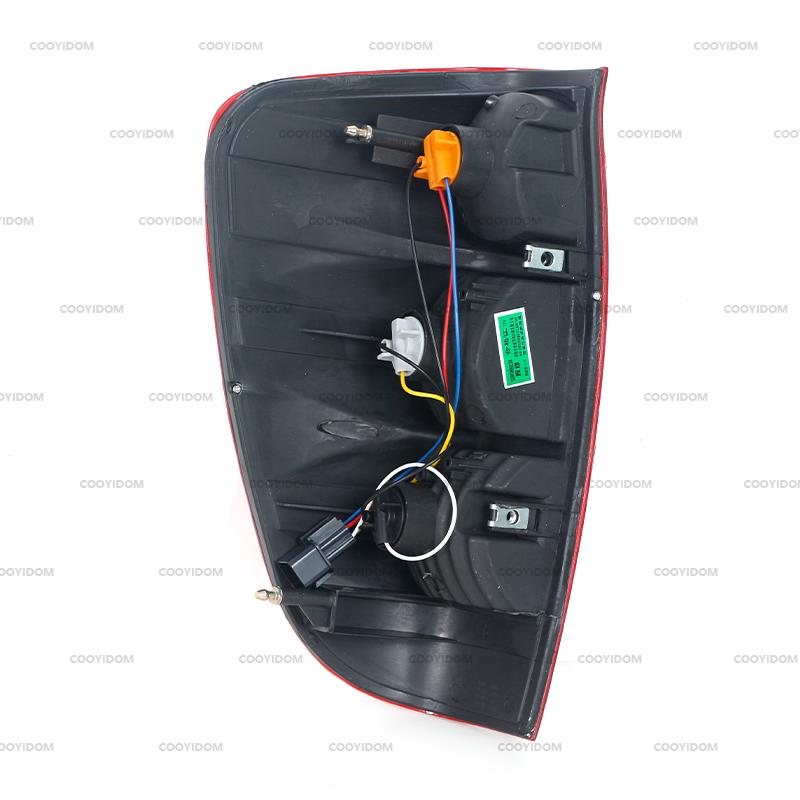 For Car Tail Light Brake Warning Lights Turn Signal Lamp For Great Wall Wingle 3 Wingle 5 V240 V200 European Version 4133300-P00