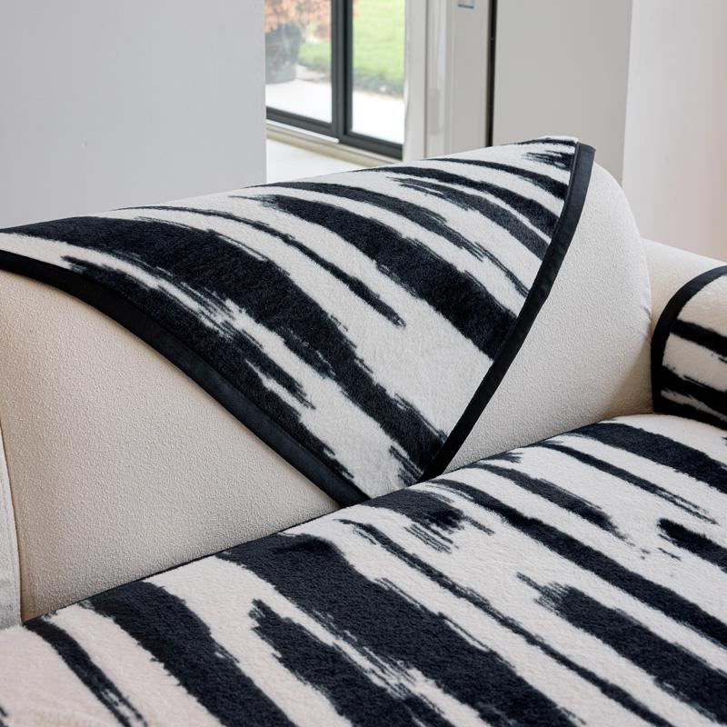 Thicken Rabbit Plush Sofa Covers Luxury Non-slip Soft Couch Cushion Slipcovers High Quality Universal Sofa Towel for Living Room