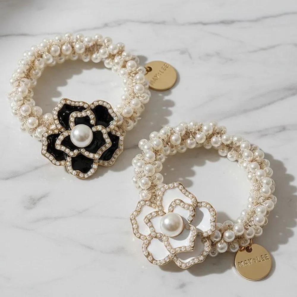 Pearl-streaked Point Shine Flower Camellia Hair Tie Ponytail Black Shushu