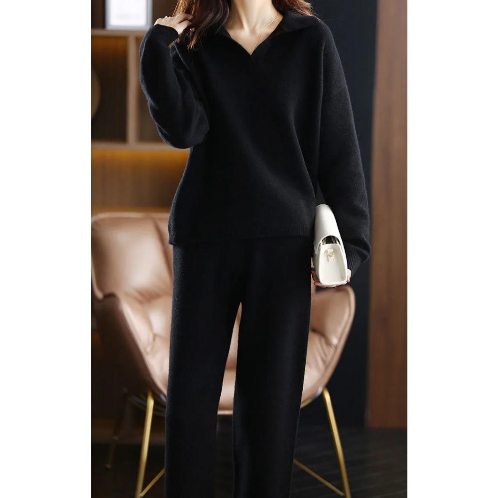 

Свободный трикотажный комплект из 2 предметов, женский корейский свитер с воротником-поло, пуловер, штаны-шаровары с высокой талией и длиной до щиколотки One Size чёрный