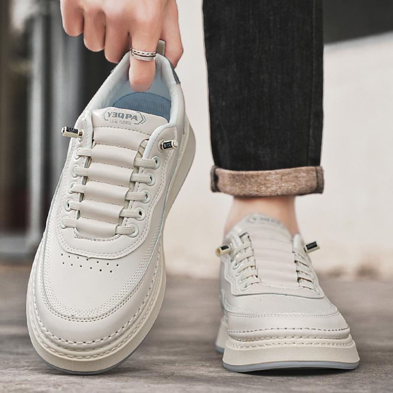 Men's Casual Leather Slip-On Sports Shoes Soft Bottom Wear-Resistant Round Toe Flat Heel Rubber Sneaker